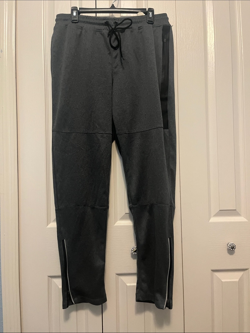 RBX men’s joggers. Grey. Size large.